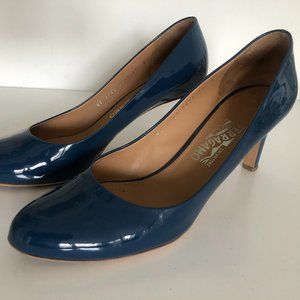 Ferrangamo blue patent leather pumps appr 3” heel
